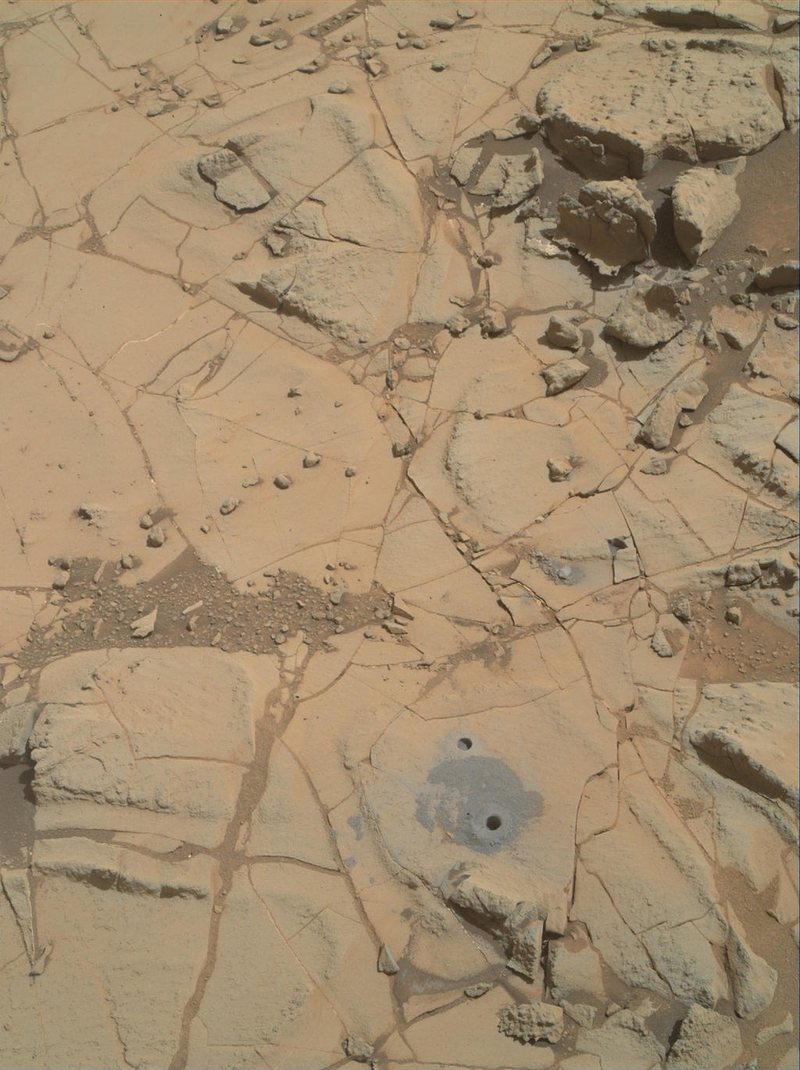 Illustration for article titled 8 Places Where the Curiosity Rover Left Drill Holes on Mars